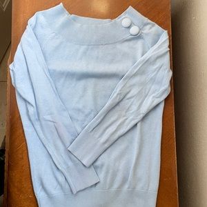 BR boatneck sweater with functional buttons